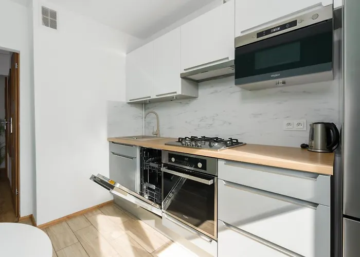 Dreamy Apartment Winiary Estate By Noclegi Renters