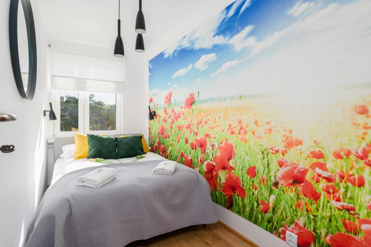 Dreamy Winiary Estate By Renters Posen