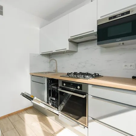 Dreamy Apartment Winiary Estate By Noclegi Renters Poznan Exterior photo