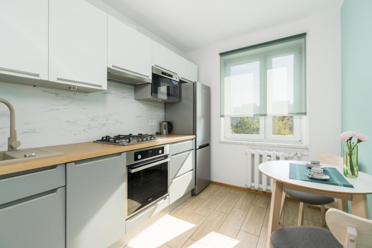 Dreamy Winiary Estate By Renters *